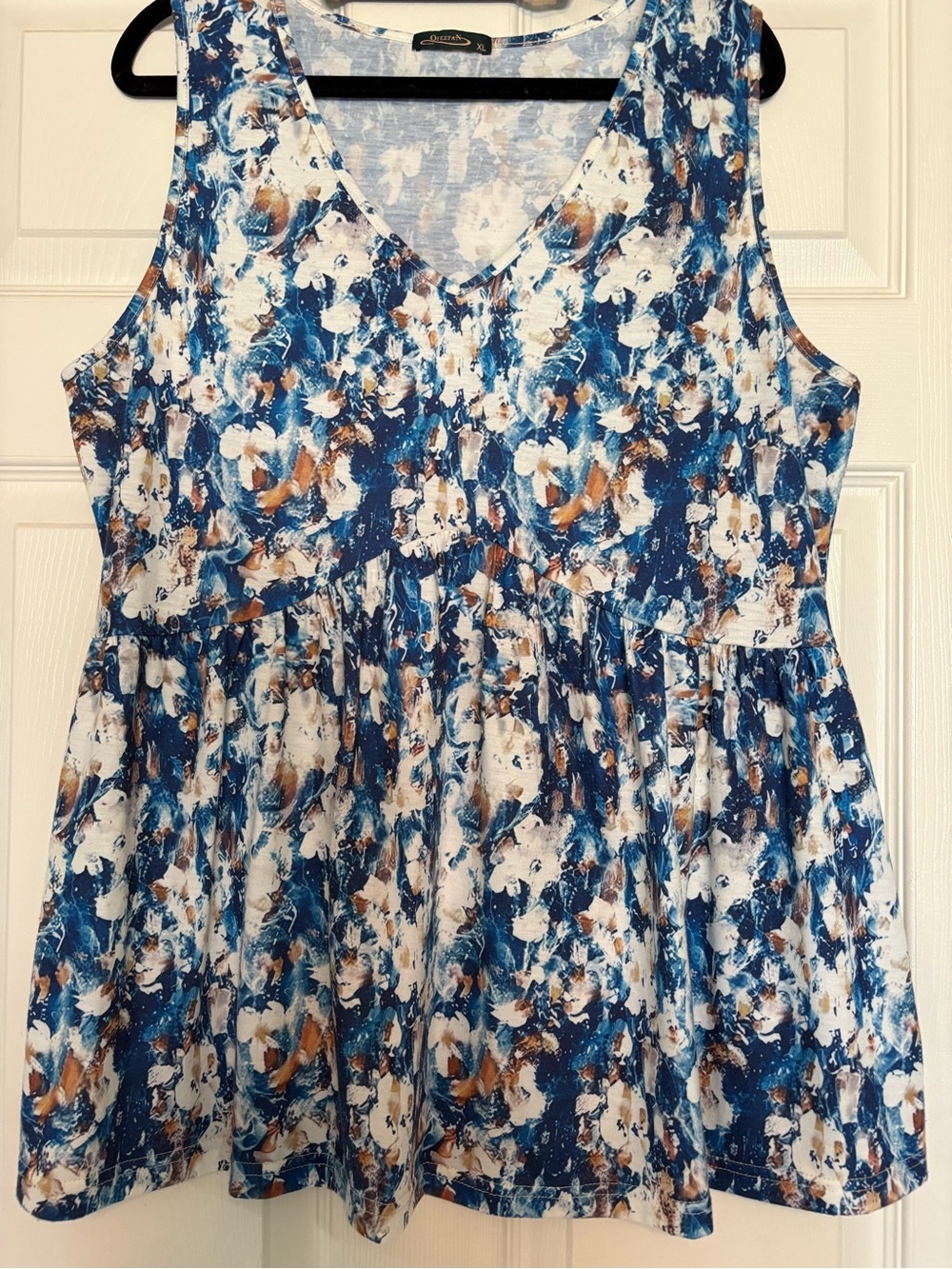 Blue and White Floral V-Neck  Tank